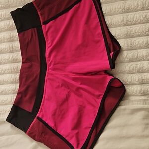 Lululemon speed shorts pink and black size 6